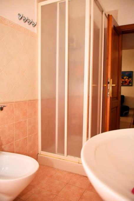 Casa Vacanze E Brevi Periodi Alla Porta Etrusca La Panchina Al Sole Volterra Eksteriør billede